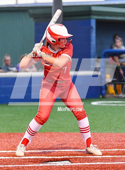 Thumbnail 2 in Granger vs Bremond (UIL 2A Reg IV Quarterfinal) photogallery.
