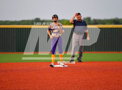 Thumbnail 3 in Granger vs Bremond (UIL 2A Reg IV Quarterfinal) photogallery.