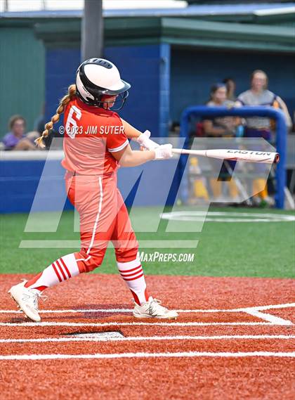 Thumbnail 3 in Granger vs Bremond (UIL 2A Reg IV Quarterfinal) photogallery.