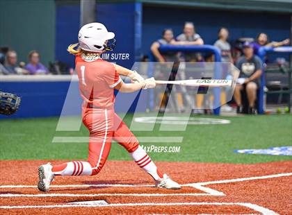 Thumbnail 2 in Granger vs Bremond (UIL 2A Reg IV Quarterfinal) photogallery.