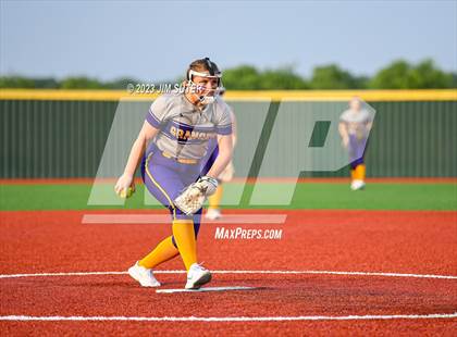 Thumbnail 3 in Granger vs Bremond (UIL 2A Reg IV Quarterfinal) photogallery.