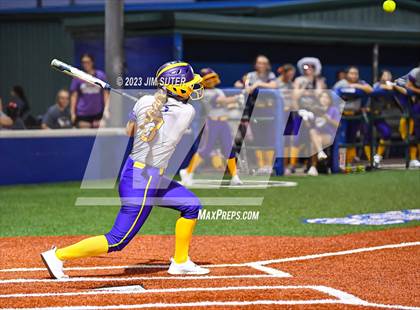 Thumbnail 3 in Granger vs Bremond (UIL 2A Reg IV Quarterfinal) photogallery.