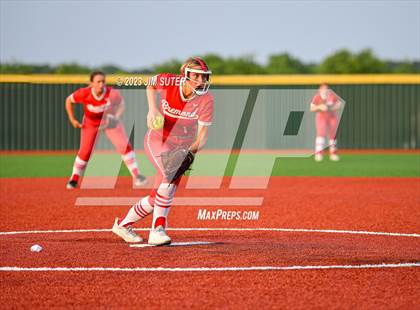 Thumbnail 1 in Granger vs Bremond (UIL 2A Reg IV Quarterfinal) photogallery.