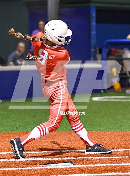 Thumbnail 2 in Granger vs Bremond (UIL 2A Reg IV Quarterfinal) photogallery.