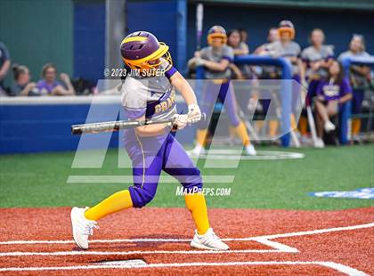Thumbnail 3 in Granger vs Bremond (UIL 2A Reg IV Quarterfinal) photogallery.