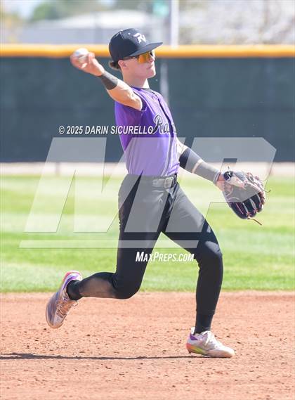 Thumbnail 3 in Santa Barbara vs. Ridgeview (Coach Bob Invitational) photogallery.