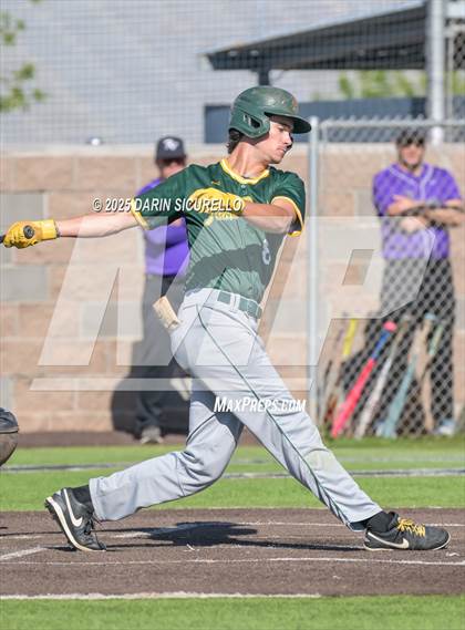 Thumbnail 2 in Santa Barbara vs. Ridgeview (Coach Bob Invitational) photogallery.