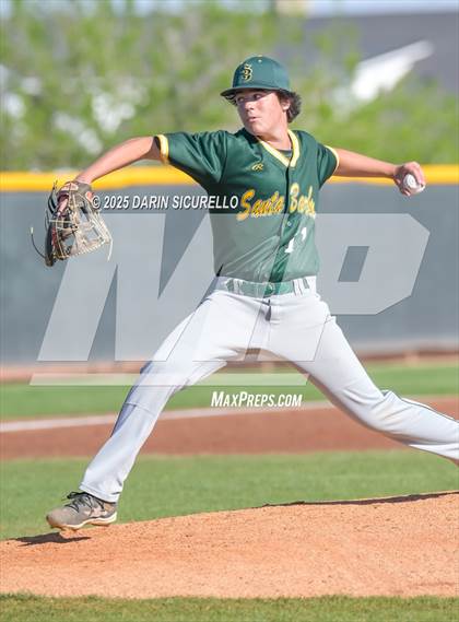 Thumbnail 3 in Santa Barbara vs. Ridgeview (Coach Bob Invitational) photogallery.