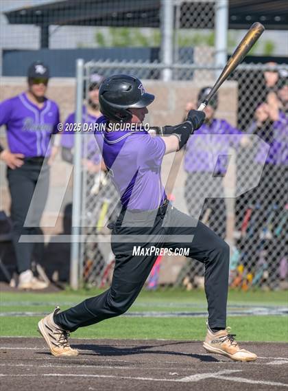 Thumbnail 3 in Santa Barbara vs. Ridgeview (Coach Bob Invitational) photogallery.