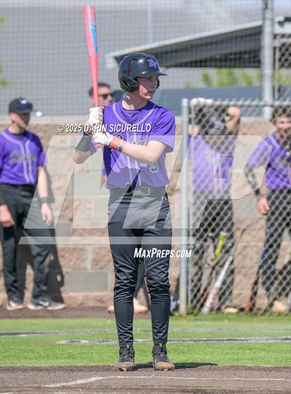 Thumbnail 2 in Santa Barbara vs. Ridgeview (Coach Bob Invitational) photogallery.