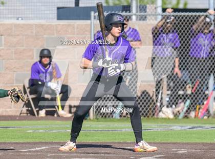 Thumbnail 3 in Santa Barbara vs. Ridgeview (Coach Bob Invitational) photogallery.