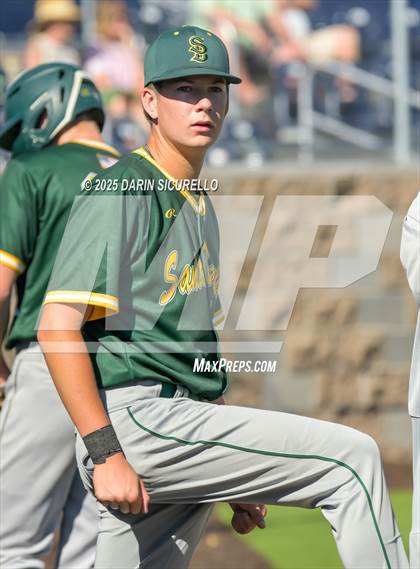 Thumbnail 2 in Santa Barbara vs. Ridgeview (Coach Bob Invitational) photogallery.