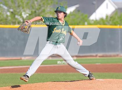 Thumbnail 2 in Santa Barbara vs. Ridgeview (Coach Bob Invitational) photogallery.