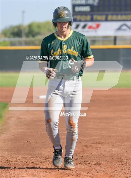Thumbnail 3 in Santa Barbara vs. Ridgeview (Coach Bob Invitational) photogallery.