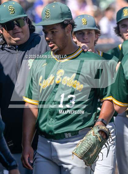 Thumbnail 2 in Santa Barbara vs. Ridgeview (Coach Bob Invitational) photogallery.