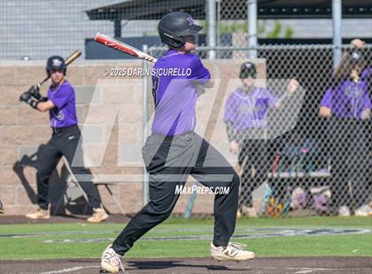 Thumbnail 2 in Santa Barbara vs. Ridgeview (Coach Bob Invitational) photogallery.