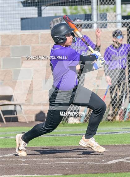 Thumbnail 1 in Santa Barbara vs. Ridgeview (Coach Bob Invitational) photogallery.