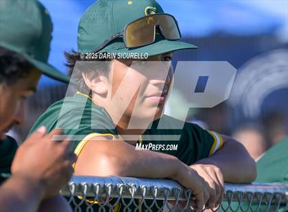 Thumbnail 2 in Santa Barbara vs. Ridgeview (Coach Bob Invitational) photogallery.