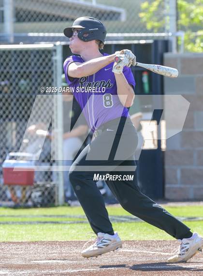 Thumbnail 1 in Santa Barbara vs. Ridgeview (Coach Bob Invitational) photogallery.