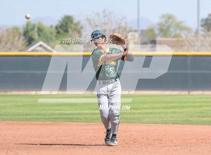 Thumbnail 3 in Santa Barbara vs. Ridgeview (Coach Bob Invitational) photogallery.