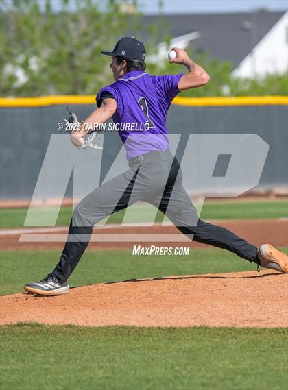 Thumbnail 1 in Santa Barbara vs. Ridgeview (Coach Bob Invitational) photogallery.