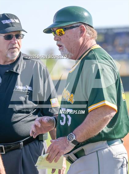 Thumbnail 2 in Santa Barbara vs. Ridgeview (Coach Bob Invitational) photogallery.
