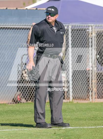 Thumbnail 3 in Santa Barbara vs. Ridgeview (Coach Bob Invitational) photogallery.