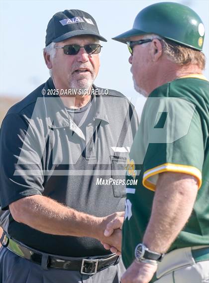 Thumbnail 3 in Santa Barbara vs. Ridgeview (Coach Bob Invitational) photogallery.