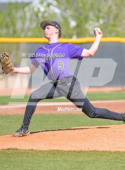 Thumbnail 1 in Santa Barbara vs. Ridgeview (Coach Bob Invitational) photogallery.