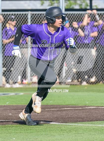 Thumbnail 3 in Santa Barbara vs. Ridgeview (Coach Bob Invitational) photogallery.