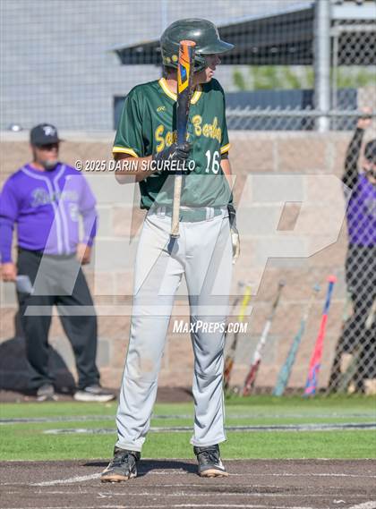 Thumbnail 3 in Santa Barbara vs. Ridgeview (Coach Bob Invitational) photogallery.