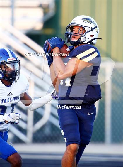 Thumbnail 2 in North Mesquite vs Keller photogallery.