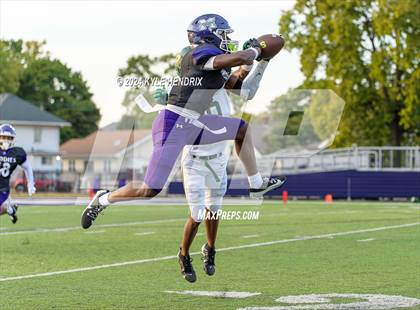 Thumbnail 2 in Sycamore @ Middletown photogallery.