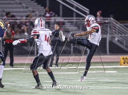 Thumbnail 2 in Lincoln @ Elk Grove photogallery.