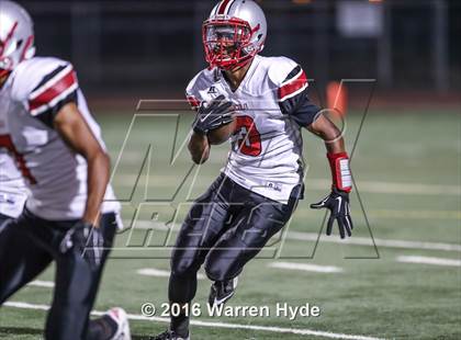 Thumbnail 2 in Lincoln @ Elk Grove photogallery.