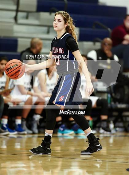 Thumbnail 2 in Coronado vs St. Genevieve photogallery.