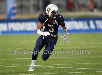 Thumbnail 3 in USA Team vs. World Team (International Bowl) photogallery.