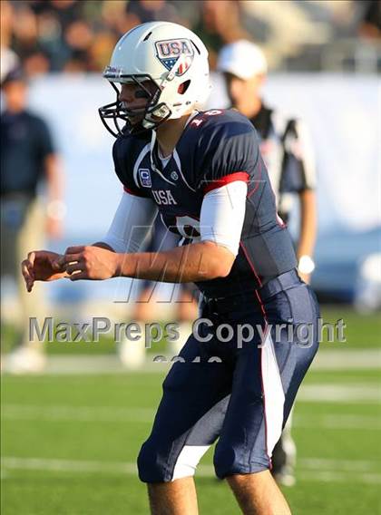 Thumbnail 1 in USA Team vs. World Team (International Bowl) photogallery.
