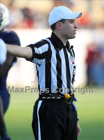 Thumbnail 3 in USA Team vs. World Team (International Bowl) photogallery.