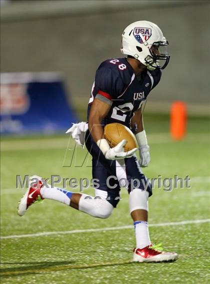 Thumbnail 1 in USA Team vs. World Team (International Bowl) photogallery.