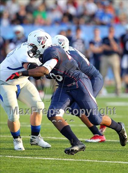 Thumbnail 3 in USA Team vs. World Team (International Bowl) photogallery.