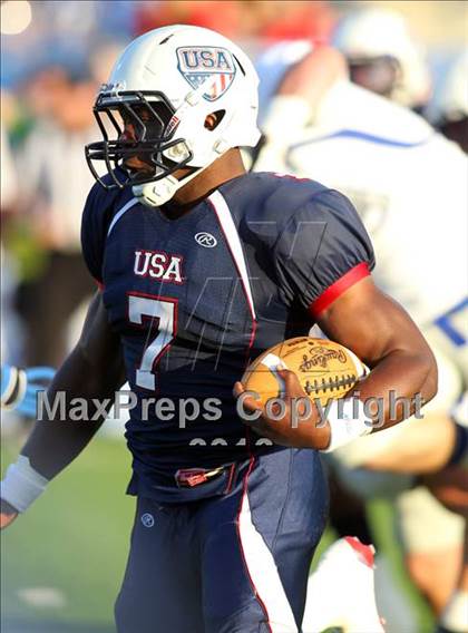 Thumbnail 1 in USA Team vs. World Team (International Bowl) photogallery.