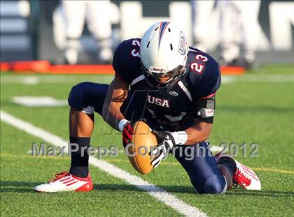 Thumbnail 2 in USA Team vs. World Team (International Bowl) photogallery.