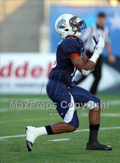 Thumbnail 3 in USA Team vs. World Team (International Bowl) photogallery.