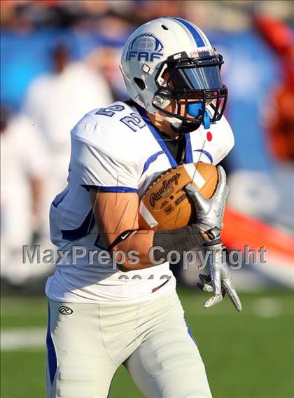 Thumbnail 3 in USA Team vs. World Team (International Bowl) photogallery.
