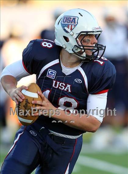 Thumbnail 2 in USA Team vs. World Team (International Bowl) photogallery.