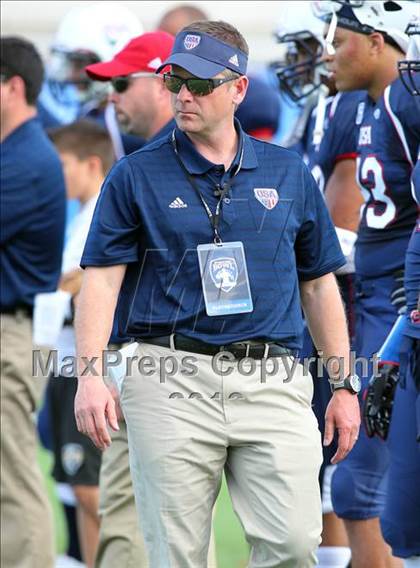 Thumbnail 2 in USA Team vs. World Team (International Bowl) photogallery.