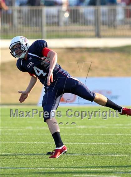 Thumbnail 1 in USA Team vs. World Team (International Bowl) photogallery.