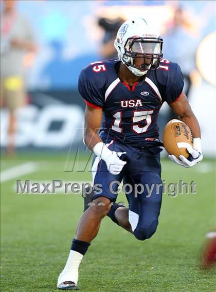 Thumbnail 3 in USA Team vs. World Team (International Bowl) photogallery.