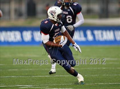 Thumbnail 1 in USA Team vs. World Team (International Bowl) photogallery.